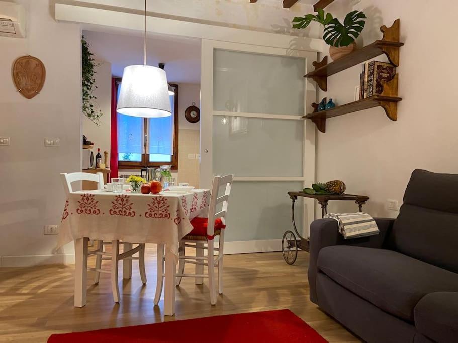 San Lorenzo Apartment In Red Florenz Exterior foto